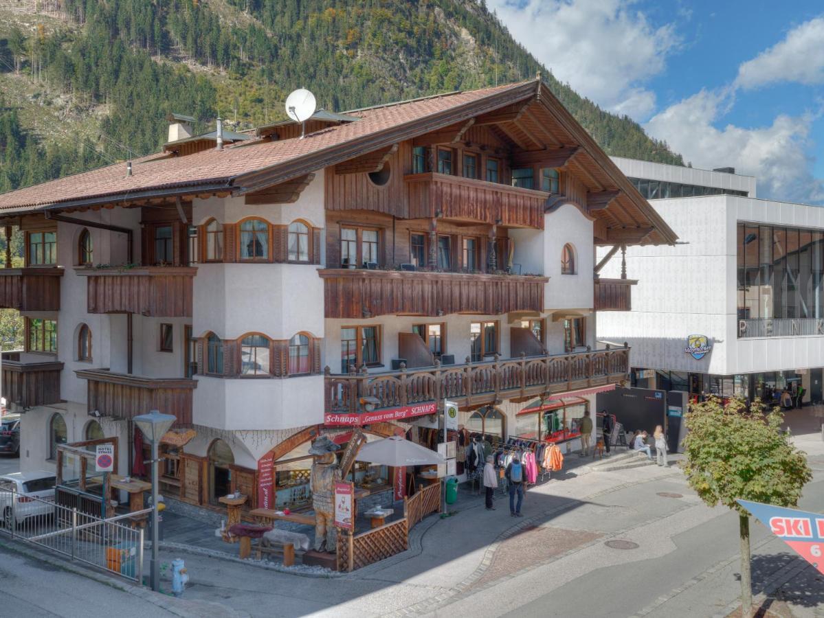 Center Rooms & Apartments Mayrhofen Dış mekan fotoğraf