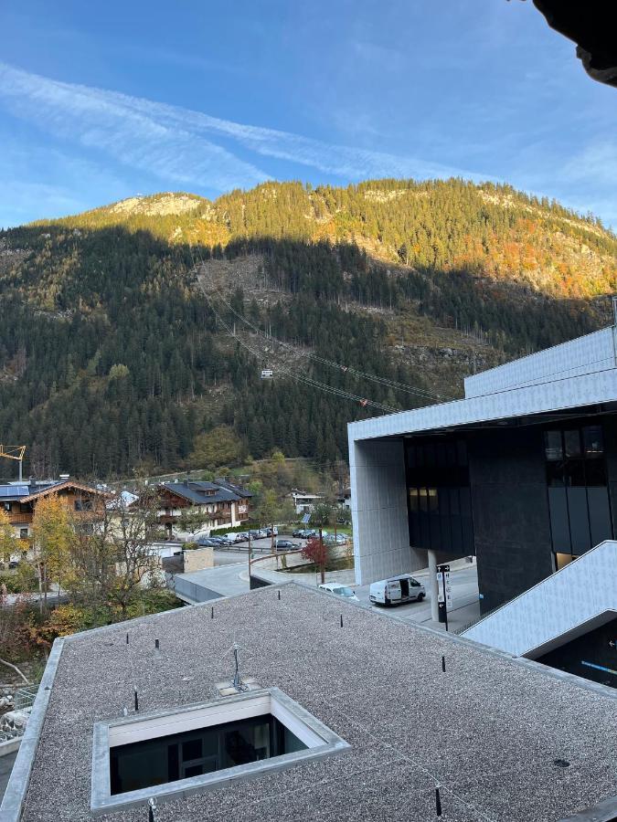 Center Rooms & Apartments Mayrhofen Dış mekan fotoğraf